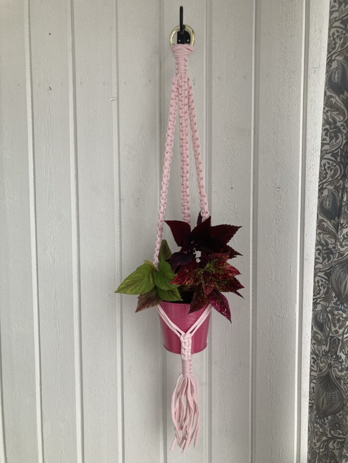 Ljusrosa ampel - 90 cm